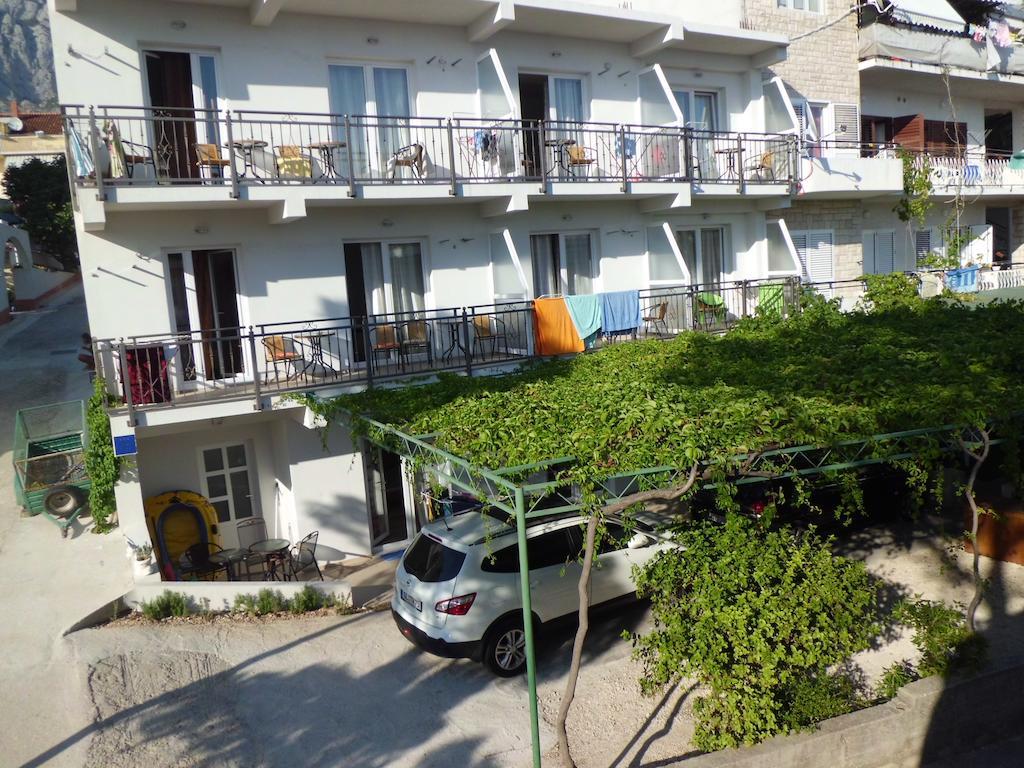 Apartments Viskovic Макарська Екстер'єр фото