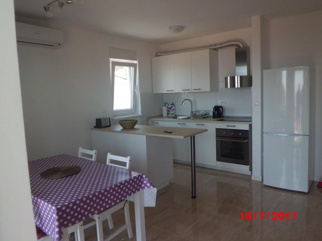 Apartments Viskovic Макарська Екстер'єр фото