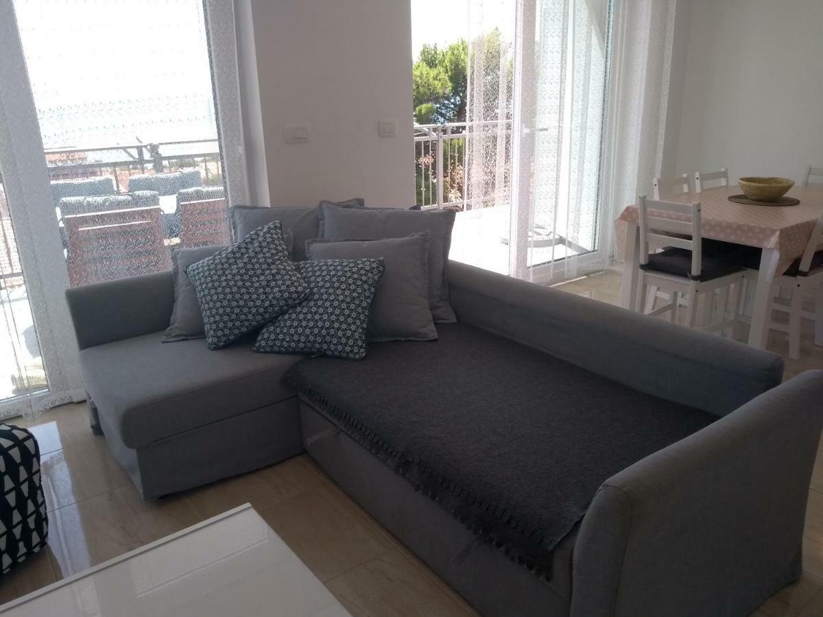 Apartments Viskovic Макарська Екстер'єр фото